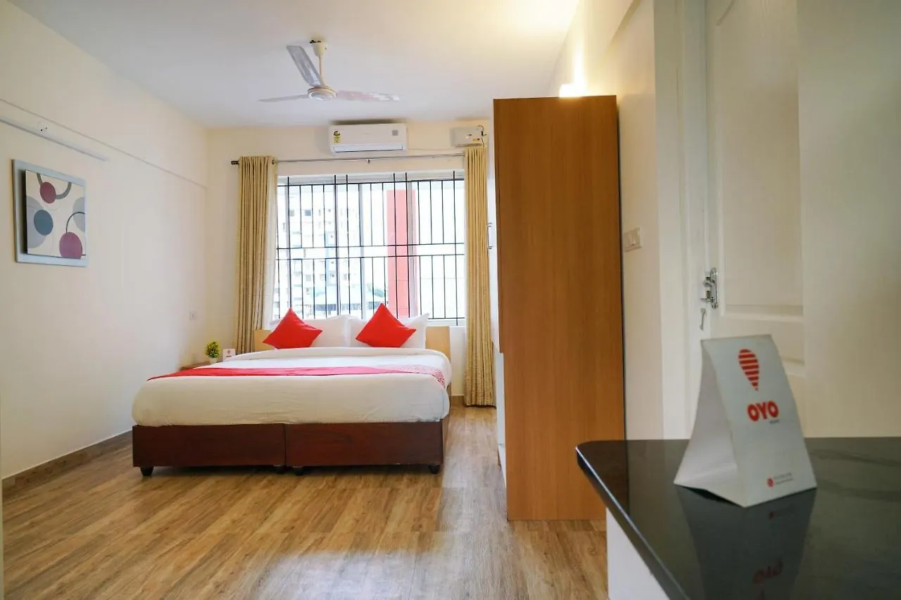 Oyo 15574 Caprice Residency, South Ξενοδοχείο Kochi