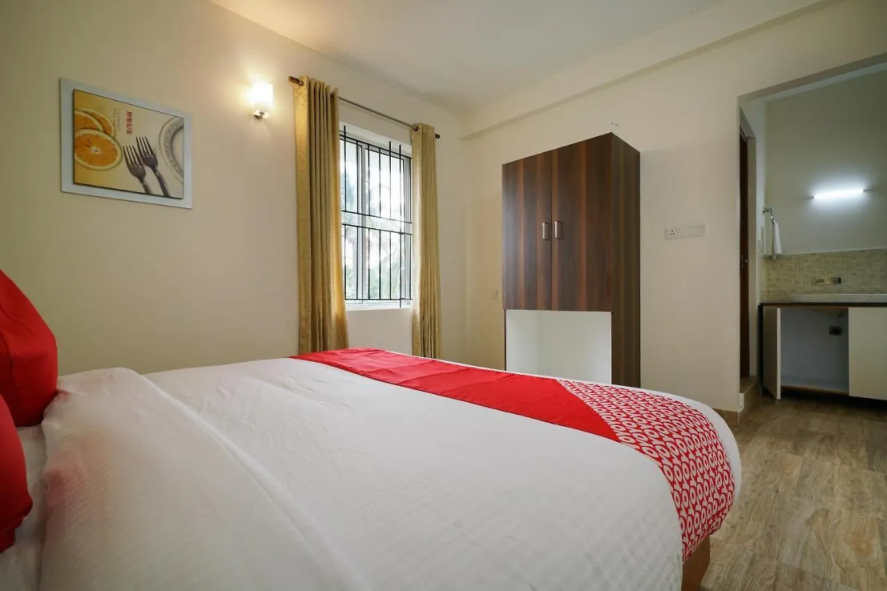 Oyo 15574 Caprice Residency, South Otel Kochi 3*,  Hindistan